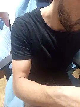 weedmanhot28 online show from January 17, 2:50 am