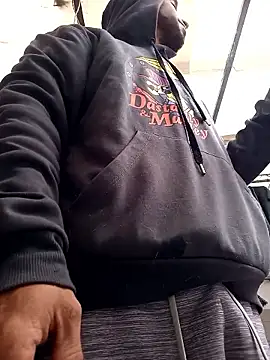 weedmanhot28 online show from January 10, 11:56 am