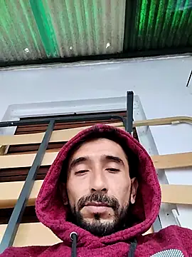 weedmanhot28 online show from March 31, 5:13 pm