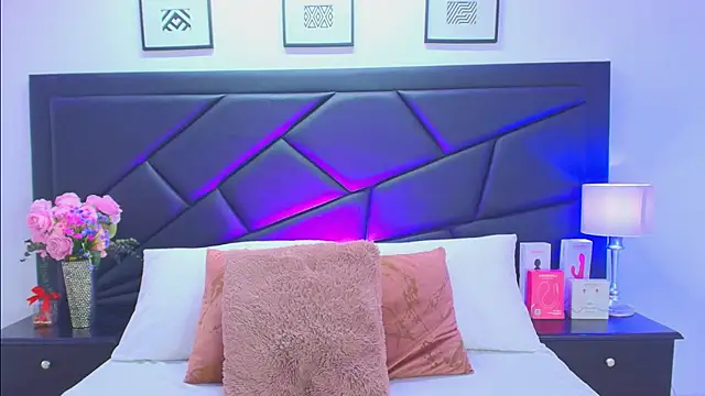 SophieCarther online show from November 9, 12:47 pm