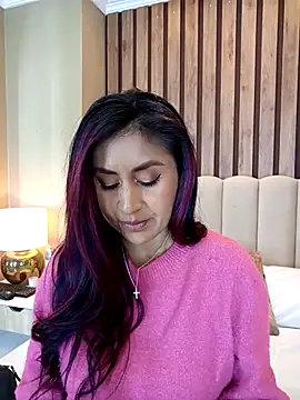 MonicaMoret online show from March 15, 12:24 pm