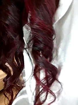 MonicaMoret online show from March 22, 3:09 pm