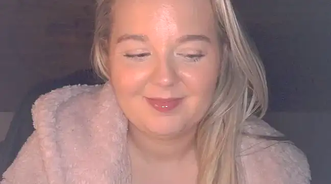 Snapshot of Jessica69G chatting on January 13, 10:24 pm Jessica69G online show from January 13, 10:24 pm