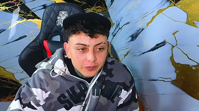 Kevin22 222 online show from March 20, 6:18 am