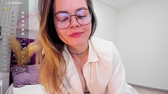 Snapshot of Kelly_Cuutie chatting on January 24, 5:10 am Kelly Cuutie online show from January 24, 5:10 am