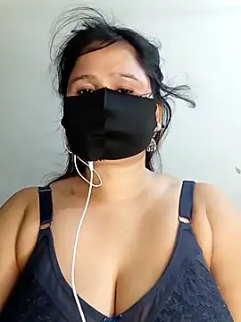 Snapshot of Tishani chatting on September 14, 6:12 am Tishani online show from September 14, 6:12 am