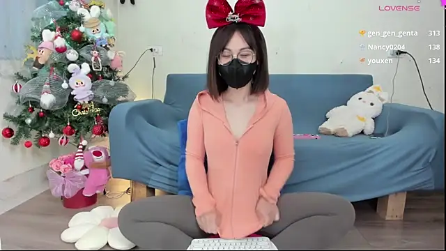 Baby Claraa online show from December 15, 9:03 am