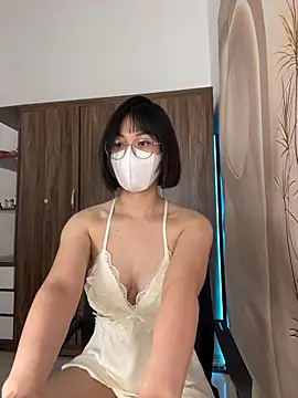 Baby Claraa online show from September 19, 8:05 am