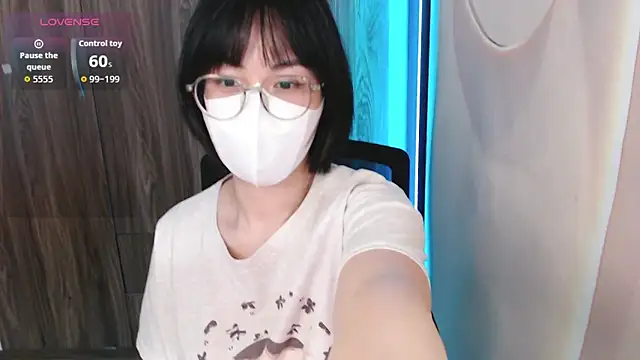 Baby Claraa online show from November 14, 4:33 am