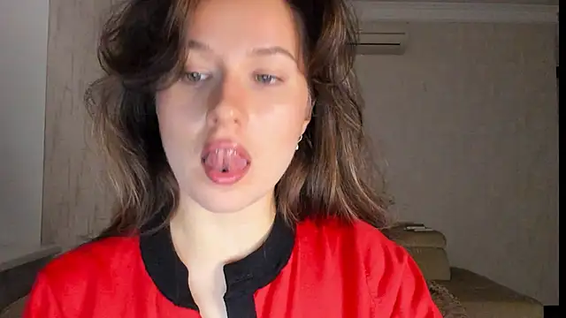 Snapshot of Lilith_lutherlow chatting on January 24, 5:11 pm Lilith lutherlow online show from January 24, 5:11 pm