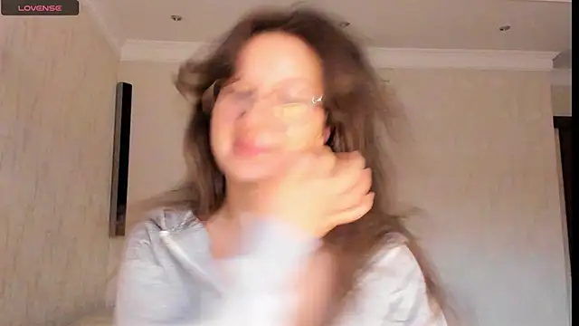 Snapshot of Lilith_lutherlow chatting on January 25, 10:29 am Lilith lutherlow online show from January 25, 10:29 am