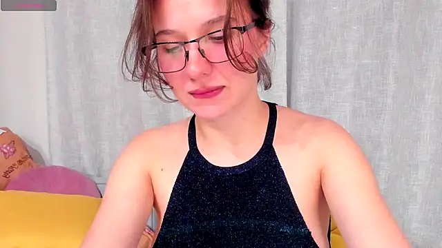 Snapshot of Lilith_lutherlow chatting on October 5, 5:55 pm Lilith lutherlow online show from October 5, 5:55 pm