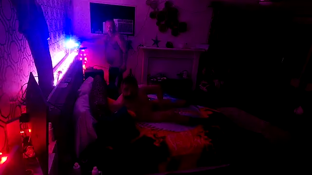 RawRyder8 online show from April 6, 10:16 am