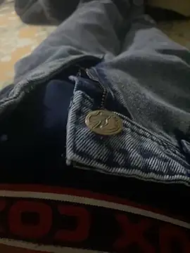 Snapshot of devil_cumshort chatting on February 1, 7:23 pm devil cumshort online show from February 1, 7:23 pm