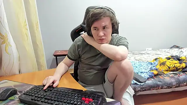 iliaskrislove online show from September 12, 12:44 am