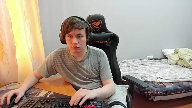 iliaskrislove online show from September 17, 11:45 am