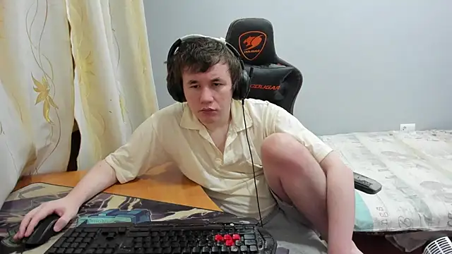 iliaskrislove online show from February 17, 3:51 pm