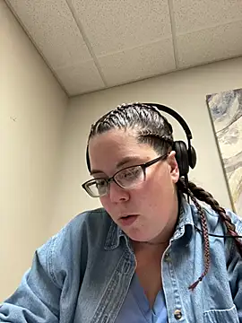 FreakNastyLacie online show from February 15, 4:03 am