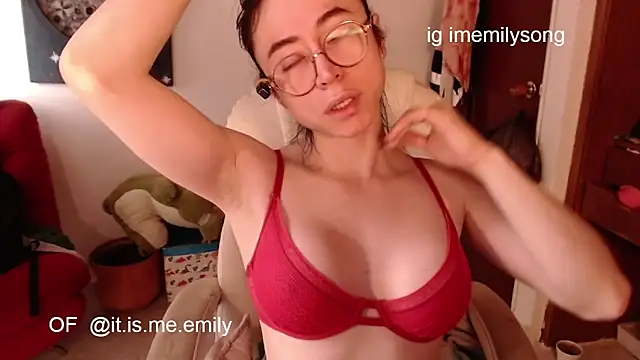 emily pearl  online show from March 7, 3:20 pm
