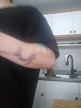 notsure353 online show from February 11, 3:40 pm