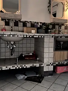 Linalicious online show from February 27, 1:49 pm