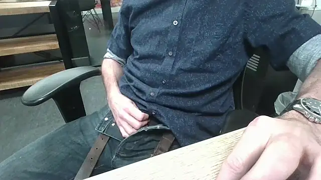 Michealtje85 online show from January 14, 4:12 pm