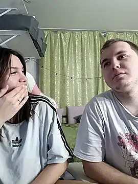 Snapshot of MashkaRay chatting on February 22, 2:19 pm MashkaRay online show from February 22, 2:19 pm