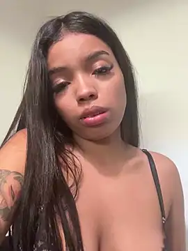 ximenawilliamss online show from March 11, 6:41 pm