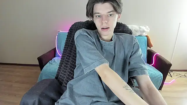 Liam sexy1 online show from December 21, 7:35 am