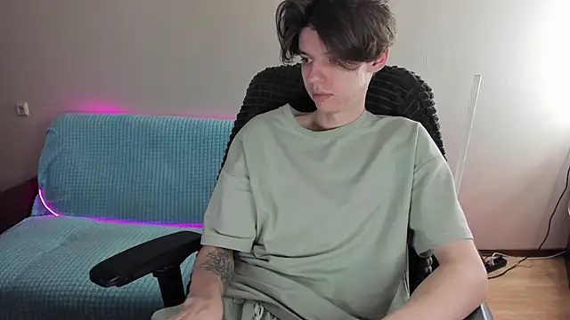 Liam sexy1 online show from February 14, 7:17 am