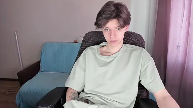 Liam sexy1 online show from March 11, 8:20 am