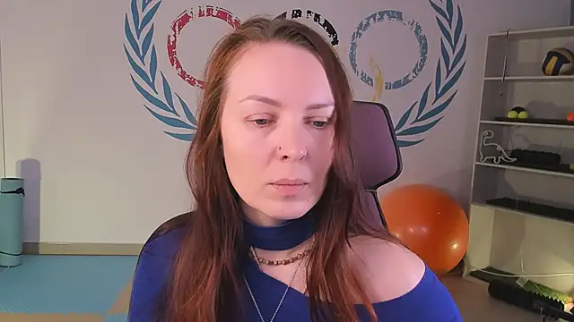 VandaRossi online show from February 12, 5:05 am