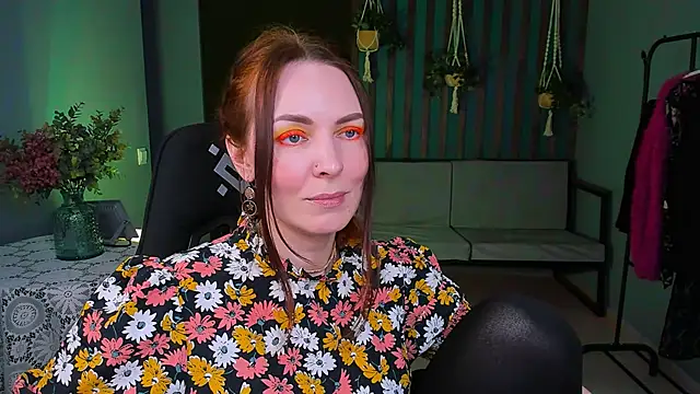 VandaRossi online show from February 20, 3:30 pm