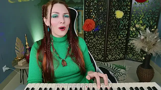 VandaRossi online show from February 26, 11:20 am