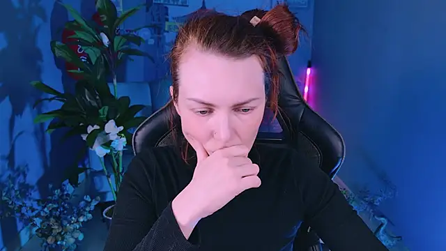 VandaRossi online show from March 1, 2:13 pm