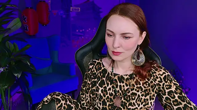 VandaRossi online show from March 6, 4:38 pm