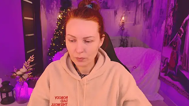 VandaRossi online show from December 15, 9:24 am