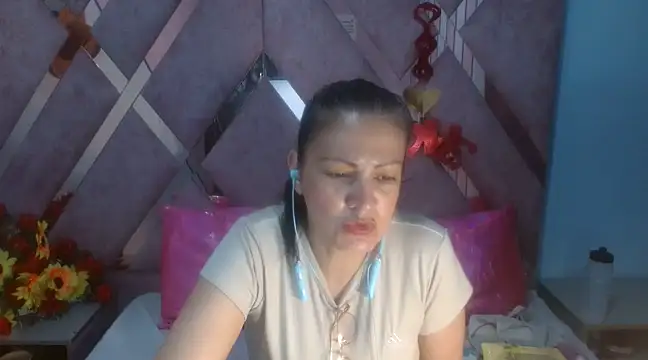 Mulan sexy01 online show from March 1, 7:48 pm