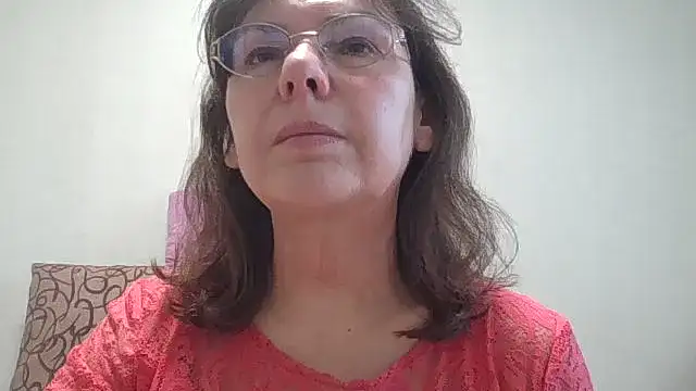 HollyJewel online show from February 20, 11:54 am