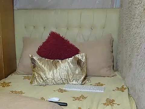 Xxxsluts online show from November 15, 4:43 am