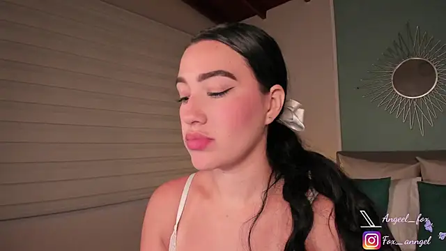 angeel fox online show from December 27, 11:28 am