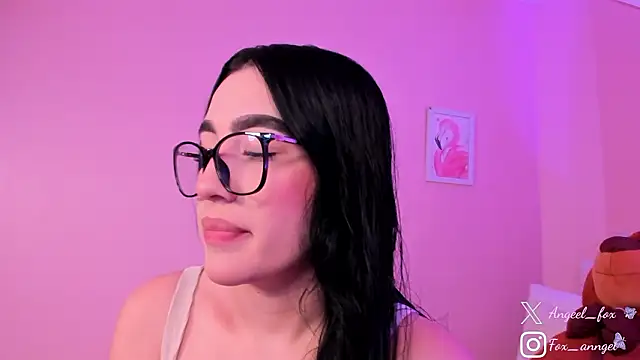 angeel fox online show from March 27, 4:07 am