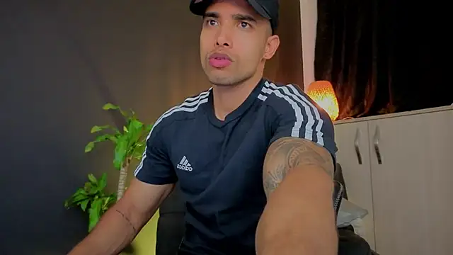 LincomAmith online show from November 7, 1:27 am