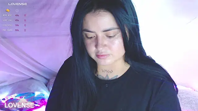 Snapshot of PamelaDoouce chatting on February 27, 3:47 am PamelaDoouce online show from February 27, 3:47 am