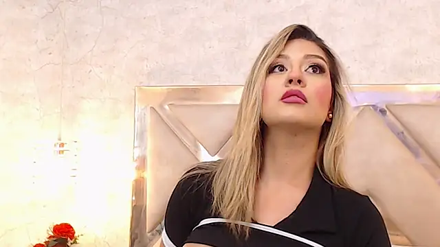 JoannaStanford online show from February 3, 2:25 am