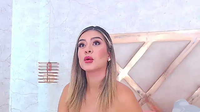 JoannaStanford online show from October 15, 9:37 pm