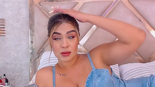 JoannaStanford online show from December 2, 1:55 am