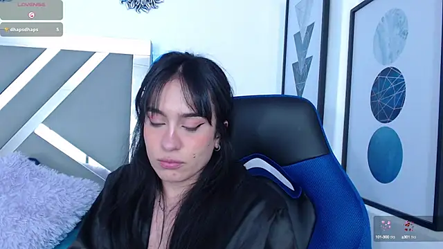 Snapshot of ZaraDames_ chatting on February 13, 10:34 am ZaraDames online show from February 13, 10:34 am