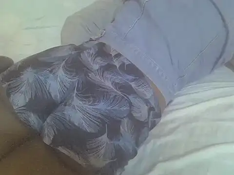 Snapshot of Sweet_crushy chatting on February 9, 5:55 am Sweet crushy online show from February 9, 5:55 am