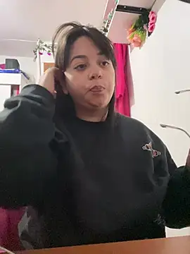 Snapshot of indiegirl666 chatting on February 24, 3:37 am indiegirl666 online show from February 24, 3:37 am